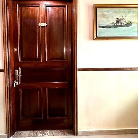 Contessina Al Porto Suite Mantouki Екстериор снимка