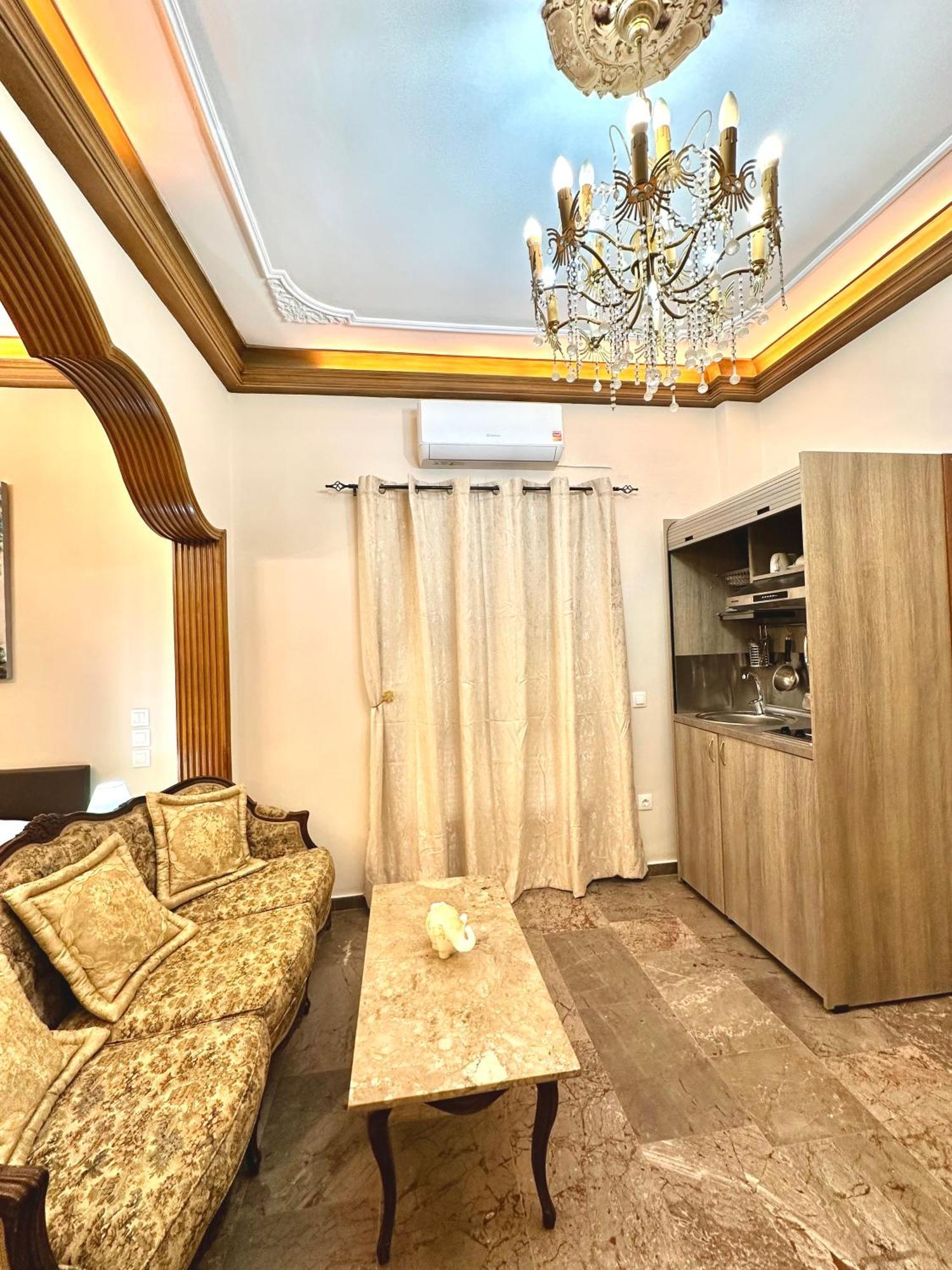 Contessina Al Porto Suite Mantouki Екстериор снимка